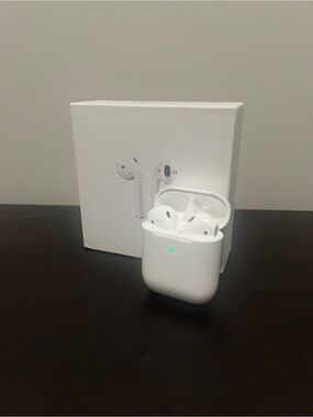 Apple AirPods 2nd generation - Wireless charging case